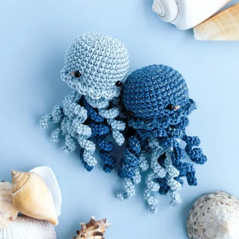 Amigurumi jellyfish crochet pattern