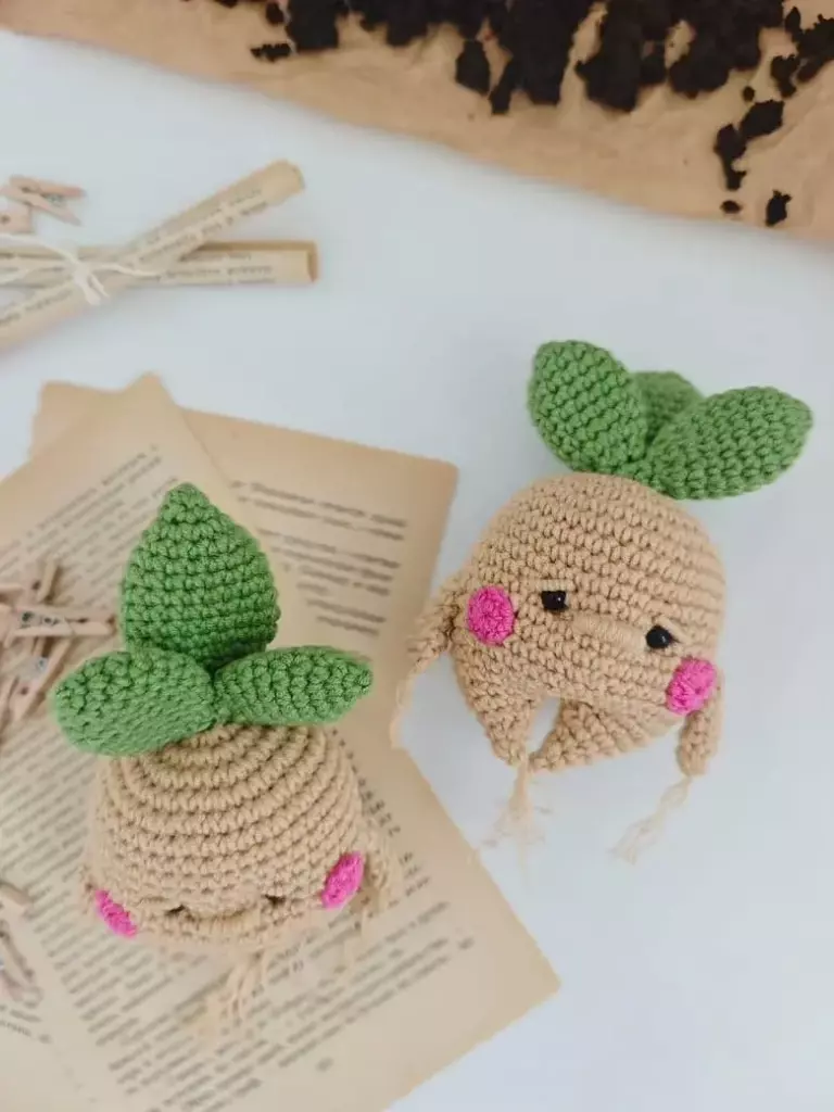 Mandrake amigurumi finished toy