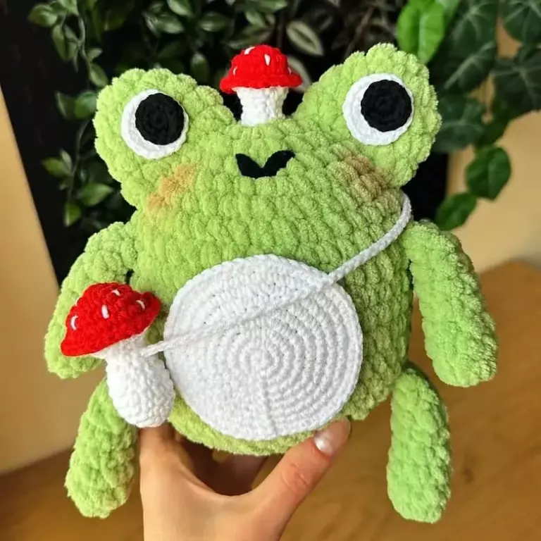 Mushroom frog plush crochet pattern